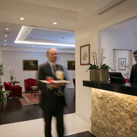 Hotel Degli Artisti Rome Bagian luar foto